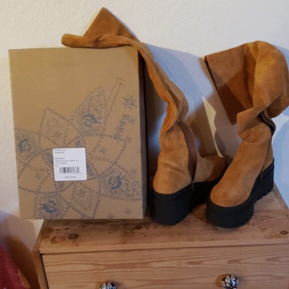 Free People 38.5 London Calling Cognac Wedge Over Knee Suede Boots NEW in Box - Picture 2 of 11